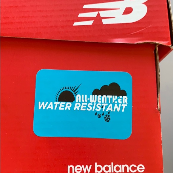 New Balance Sneakers - Picture 6 of 6
